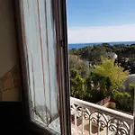 Les Amandiers Otel 2*
