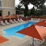 Hotel Les Amandiers Saint-Raphael (Var)