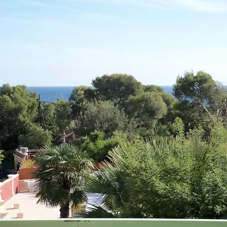 Les Amandiers Otel Saint-Raphaël