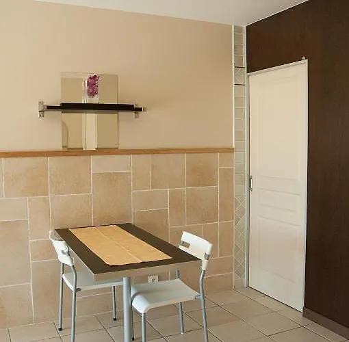 Les Amandiers Saint-Raphael (Var)