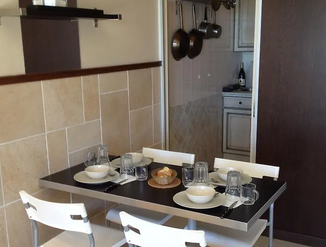 Les Amandiers Hotel Saint-Raphael (Var)