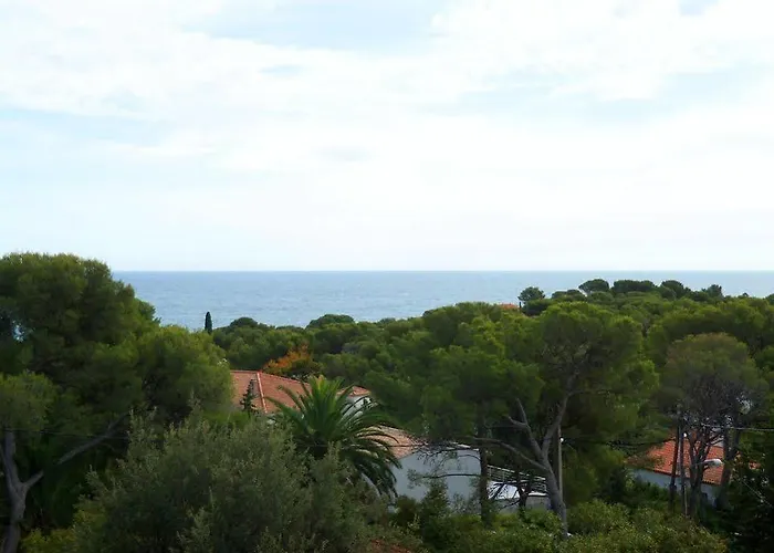 Les Amandiers 2* Saint-Raphaël