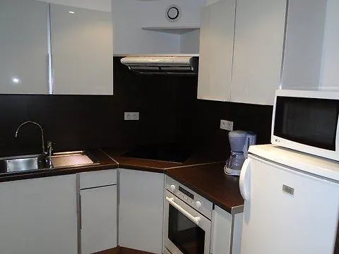 Les Amandiers Otel Saint-Raphaël